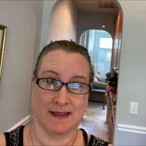 Meet your Posher, Patricia